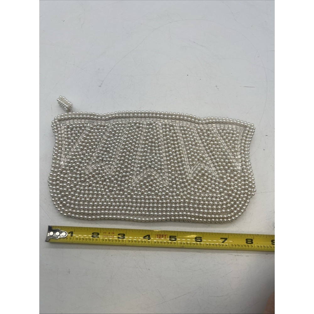 Vintage 1960s Ivory Cream Beaded‎ Small Clutch Zip Hand Made Japan Wedding - Picture 4 of 6